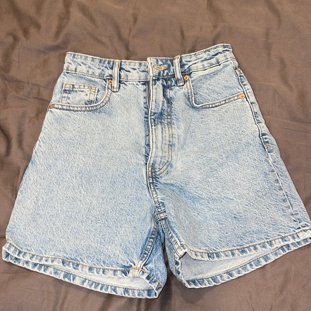 Zara Jeans Shorts Size 2